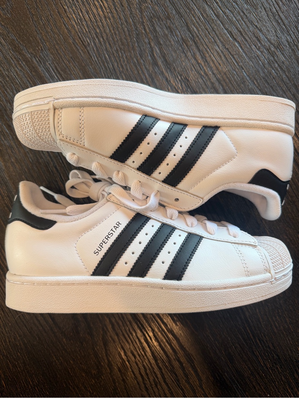 Adidas super star white black sneakers size5